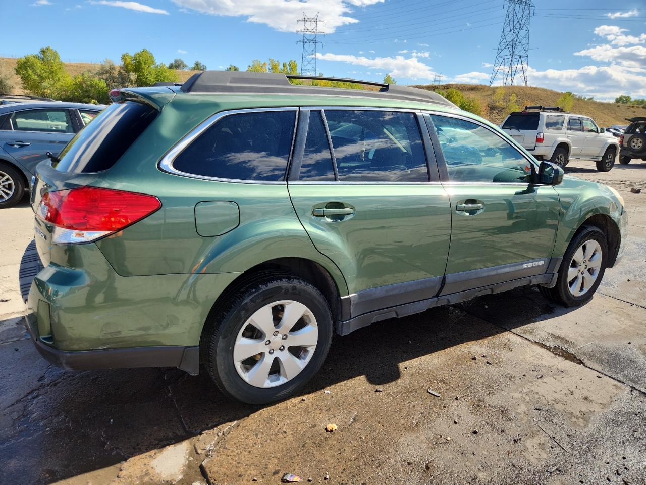 2012 Subaru Outback 2.5I Premium - Image 3