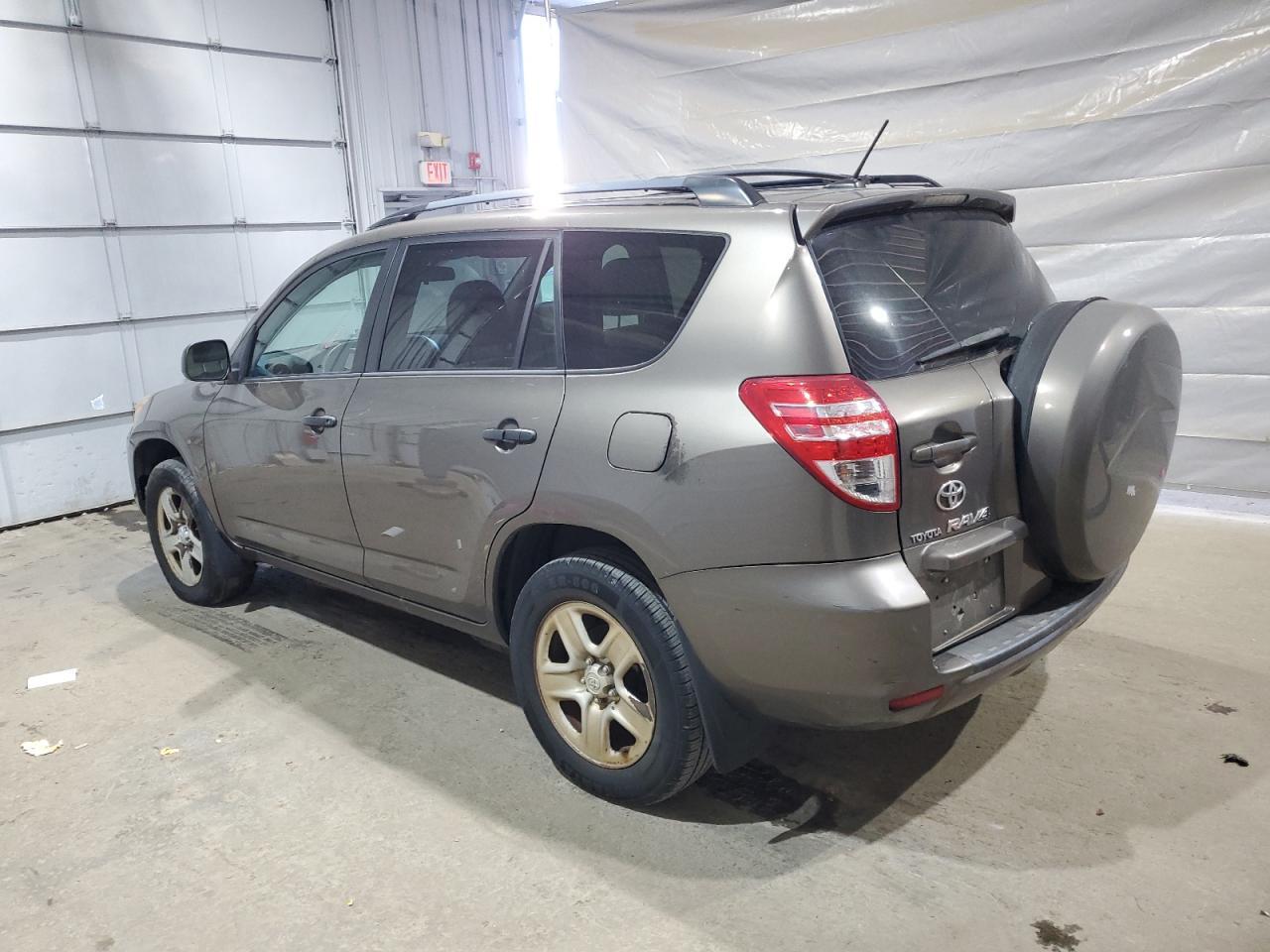 2010 Toyota Rav4 - Фото 2