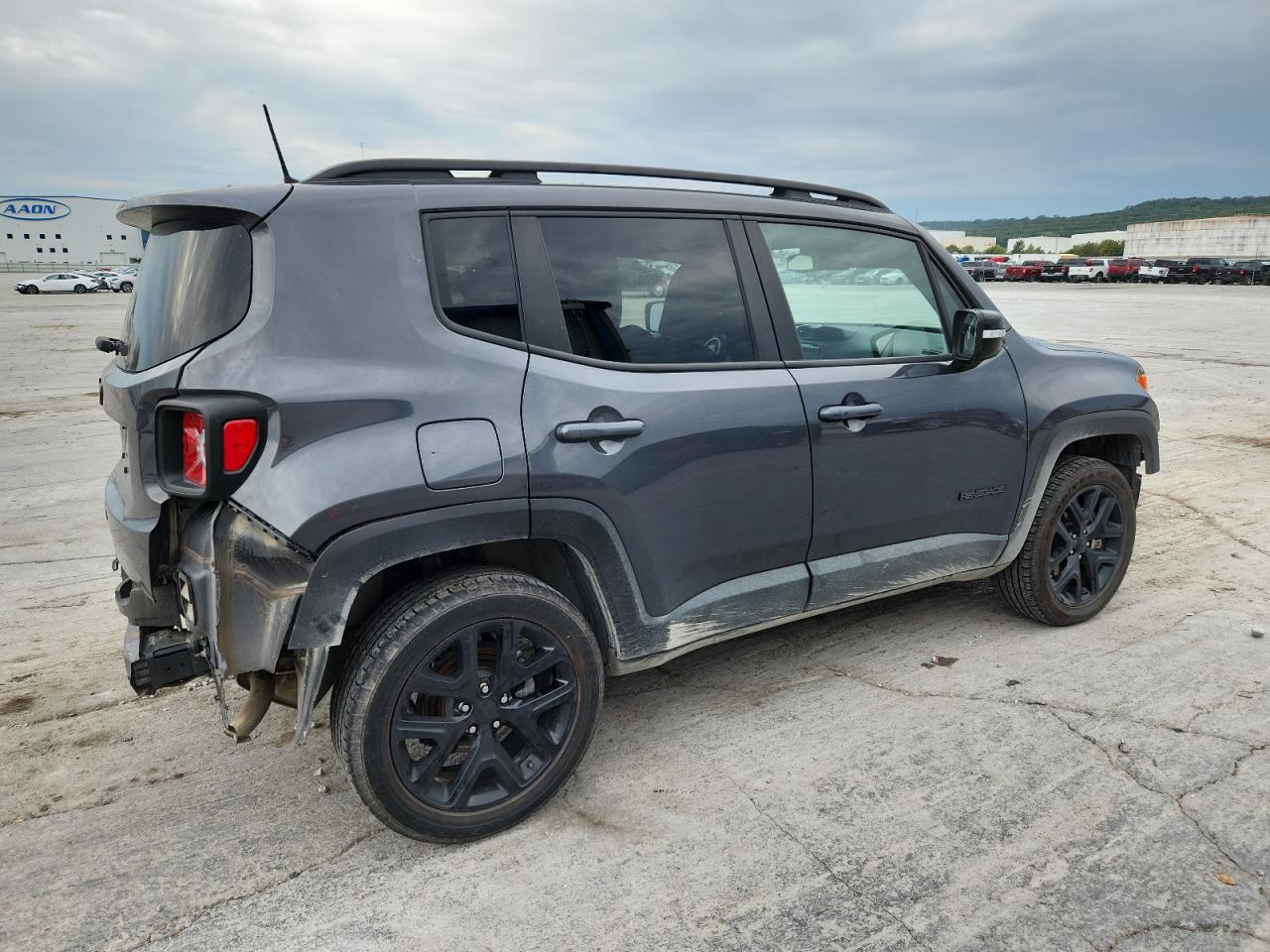 2022 Jeep Renegade Altitude - Фото 3