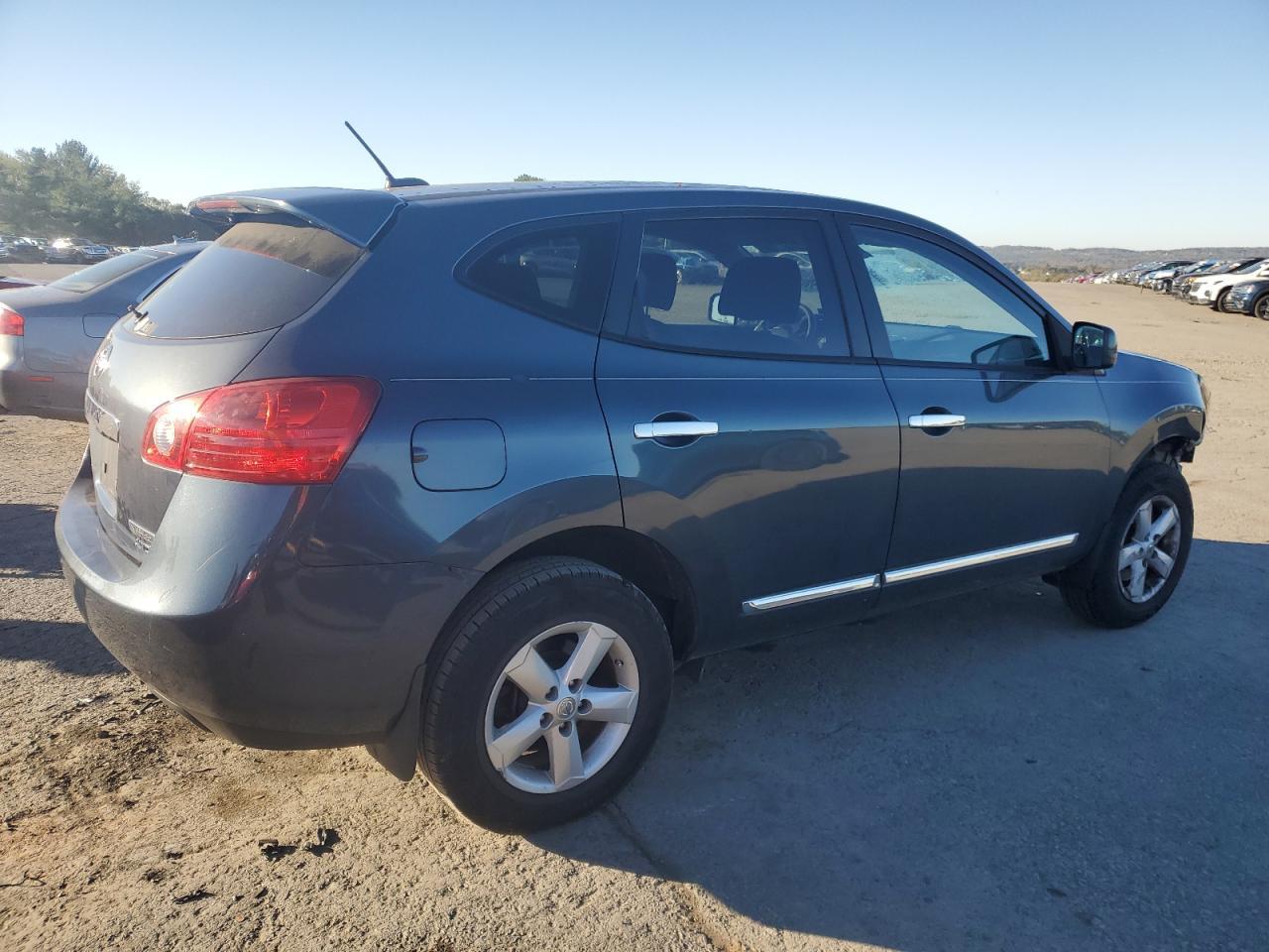 2013 Nissan Rogue S - Фото 3