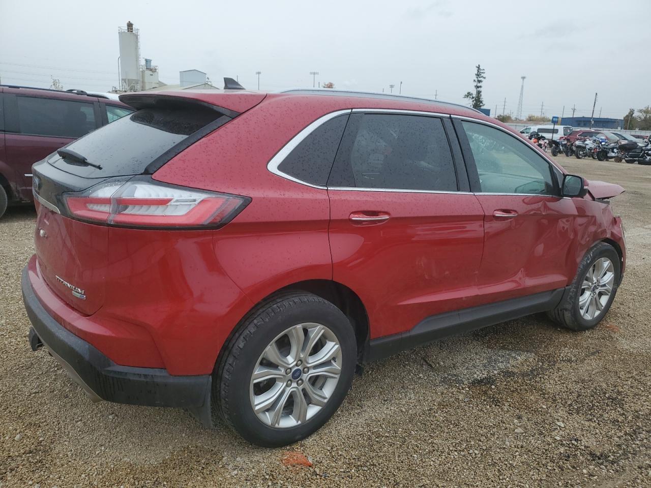 2020 Ford Edge Titanium - Фото 3