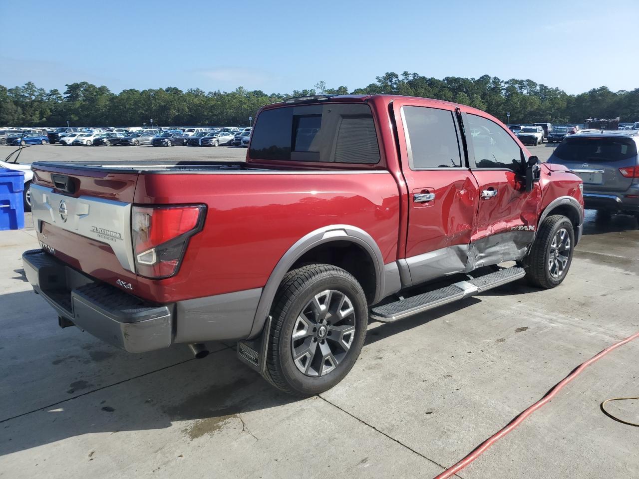 2021 Nissan Titan Sv - Фото 3