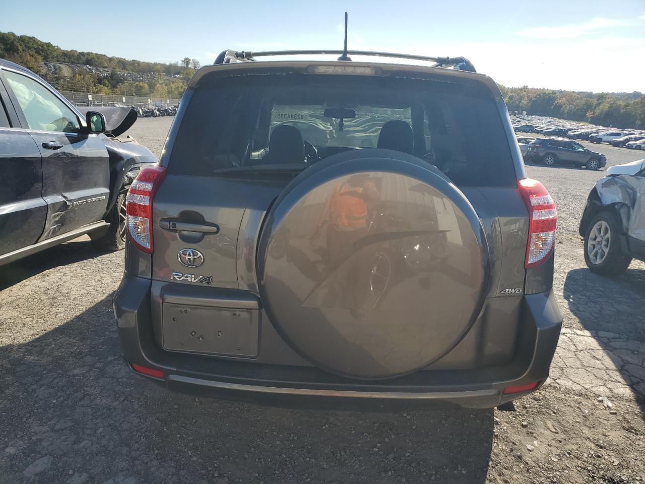 2011 Toyota Rav4 Limited - Фото 6