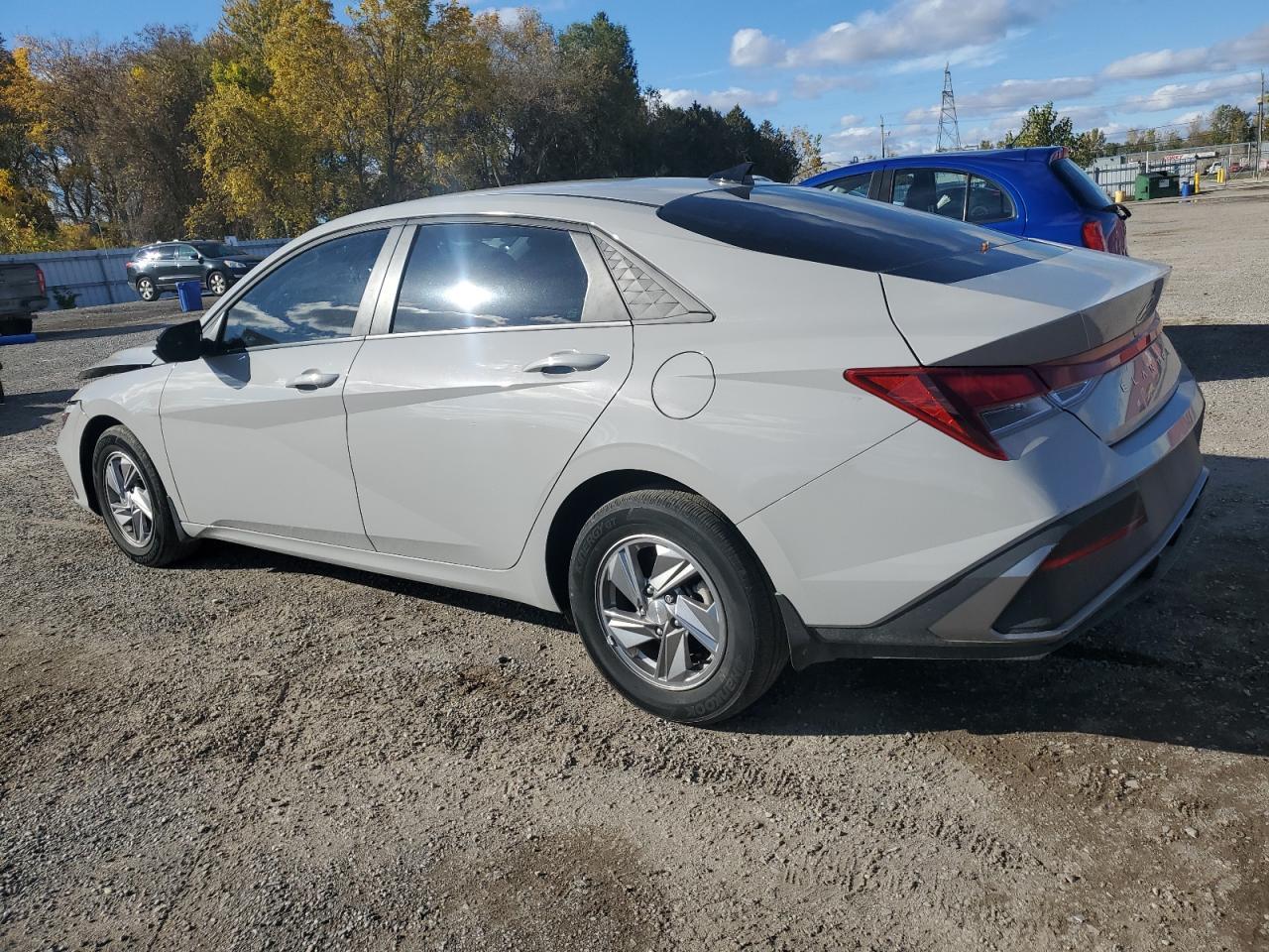 2025 Hyundai Elantra Sel Sport - Фото 2