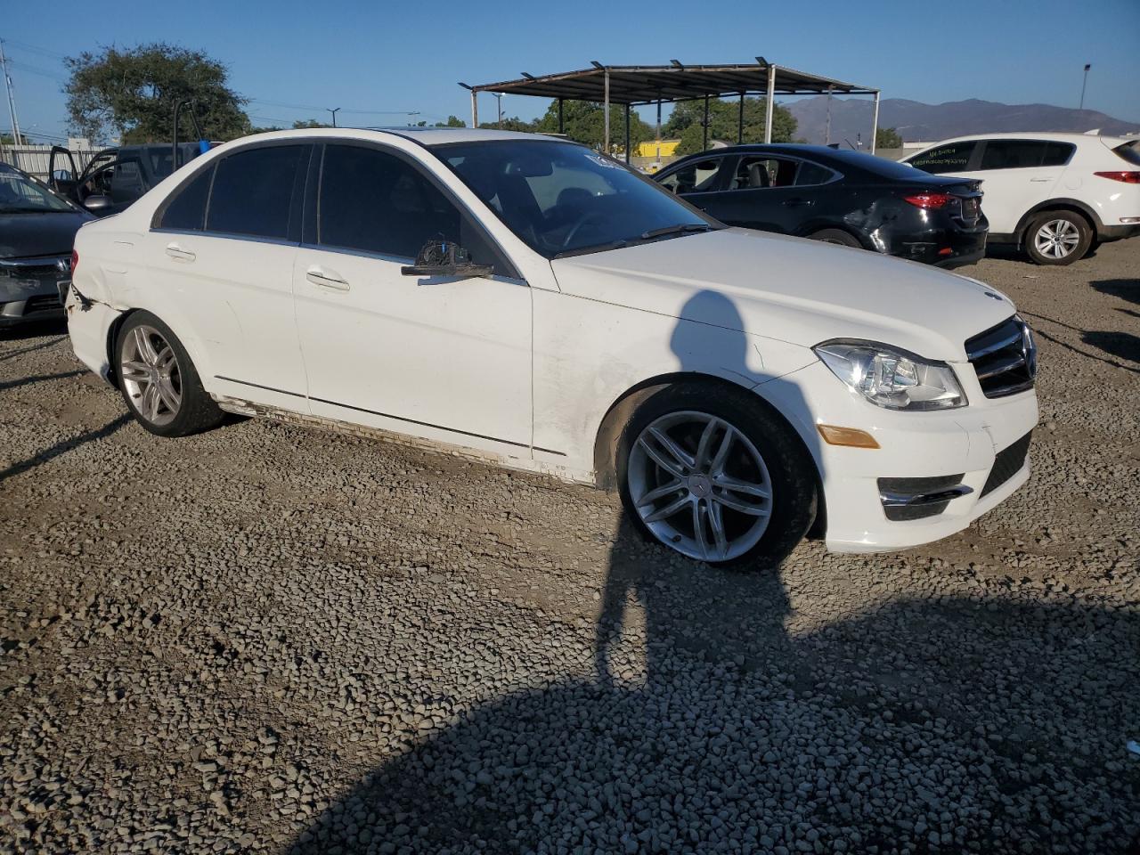 2014 Mercedes-Benz C 250 - Фото 4