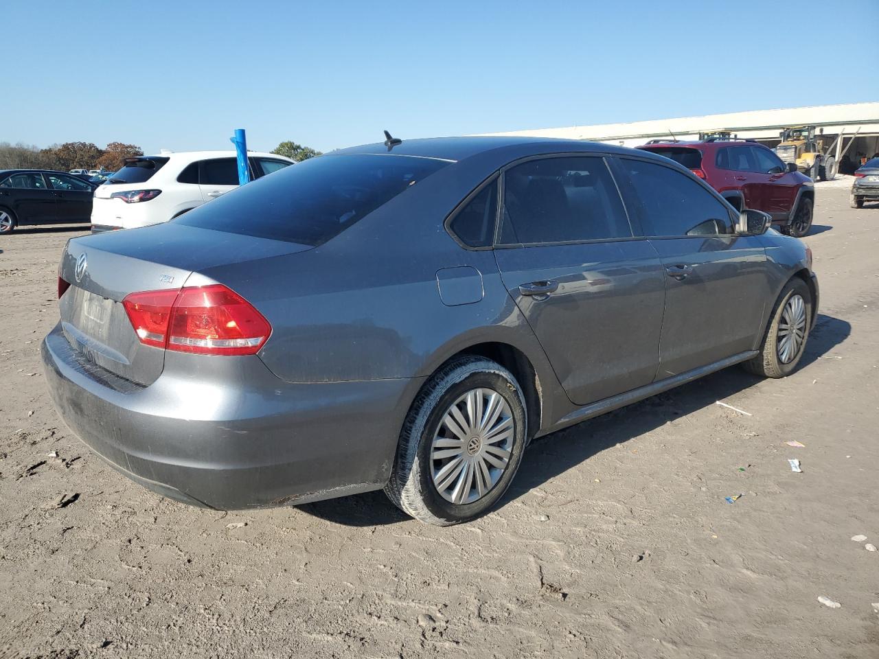 2015 Volkswagen Passat S - Image 3