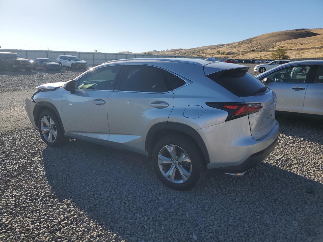 2017 Lexus Nx 200T Base - Фото 2