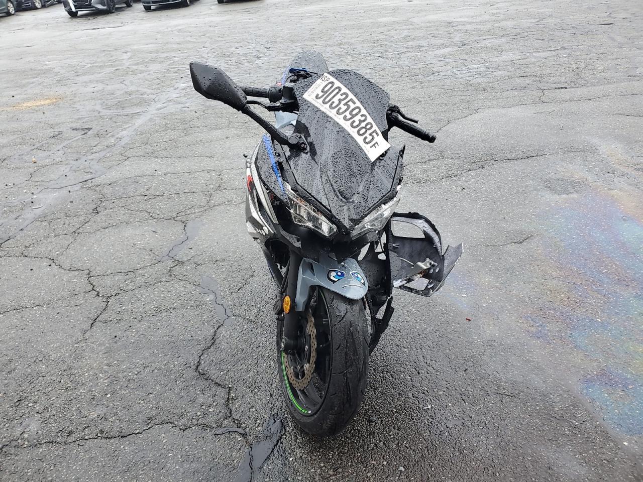 2022 Kawasaki Ex650 M - Фото 2