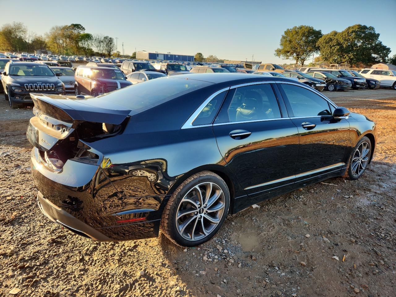 2017 Lincoln Mkz Reserve - Image 3