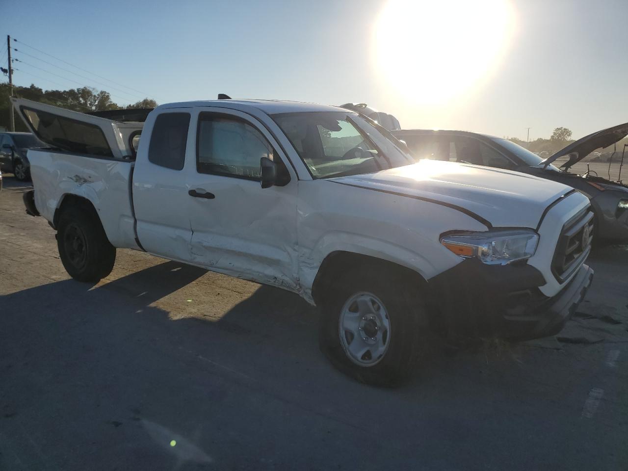 2021 Toyota Tacoma Access Cab - Image 4