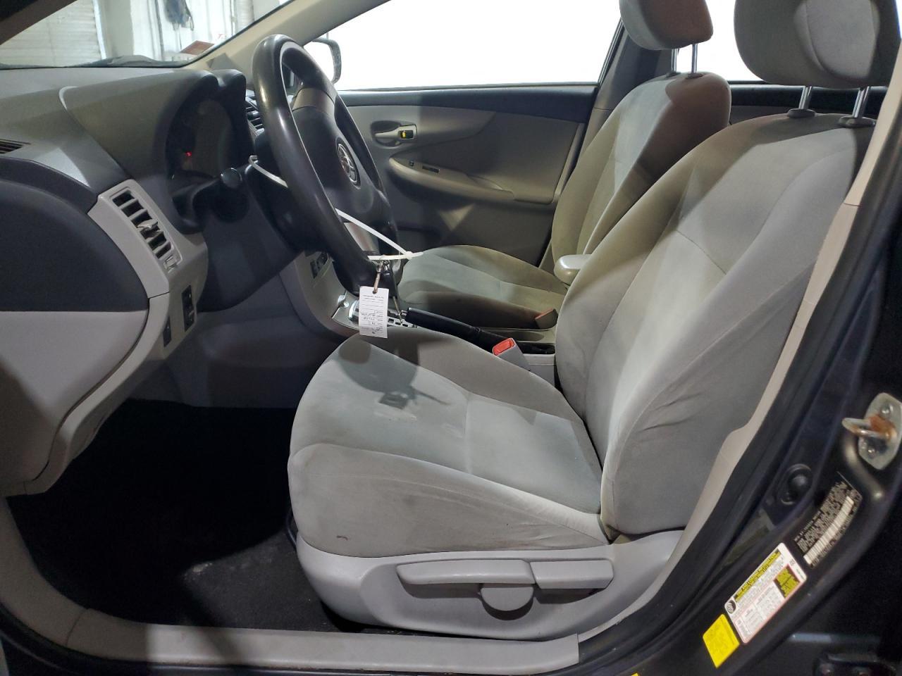 2011 Toyota Corolla Le - Фото 7