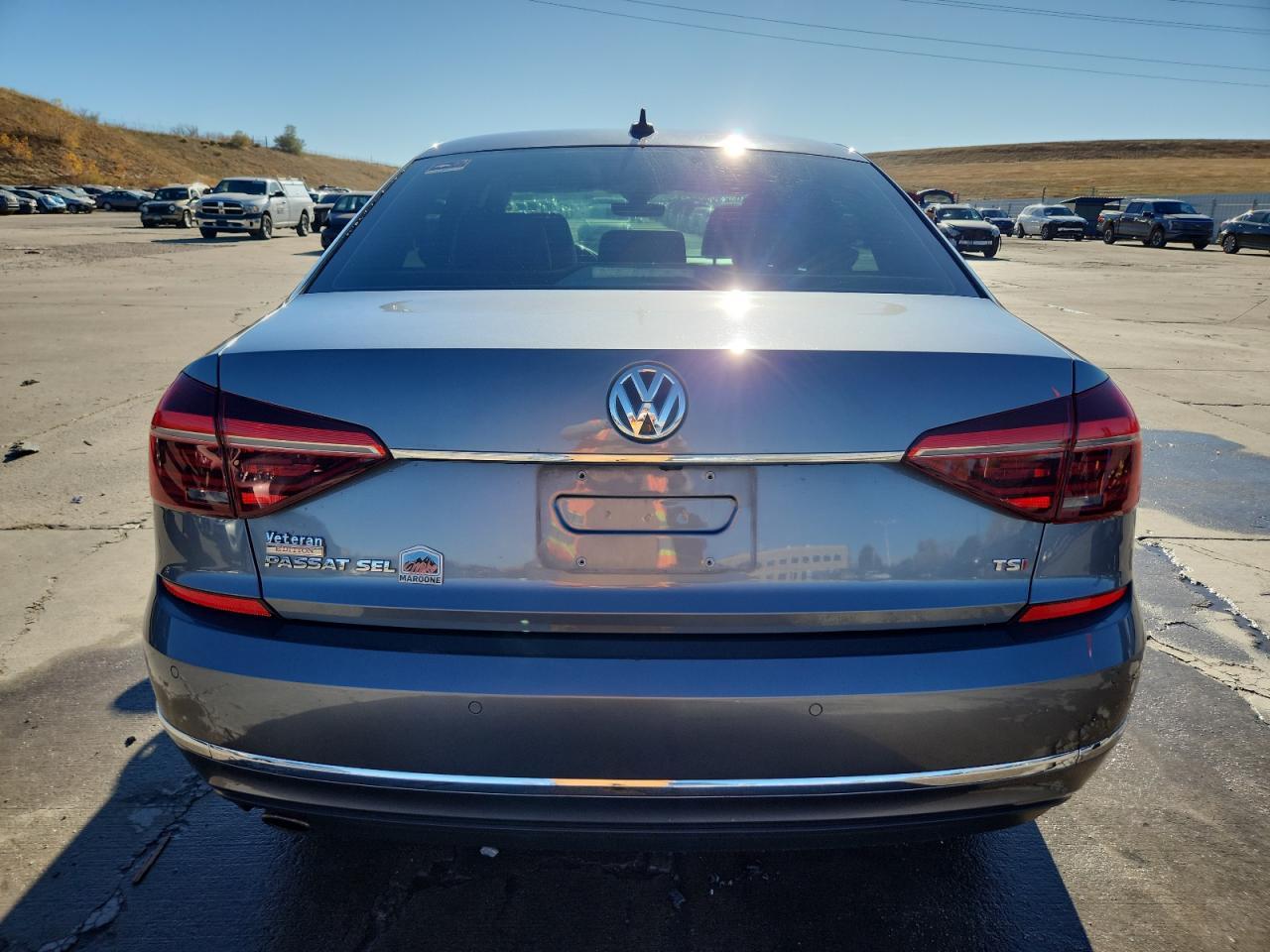 2017 Volkswagen Passat Sel Premium - Image 6