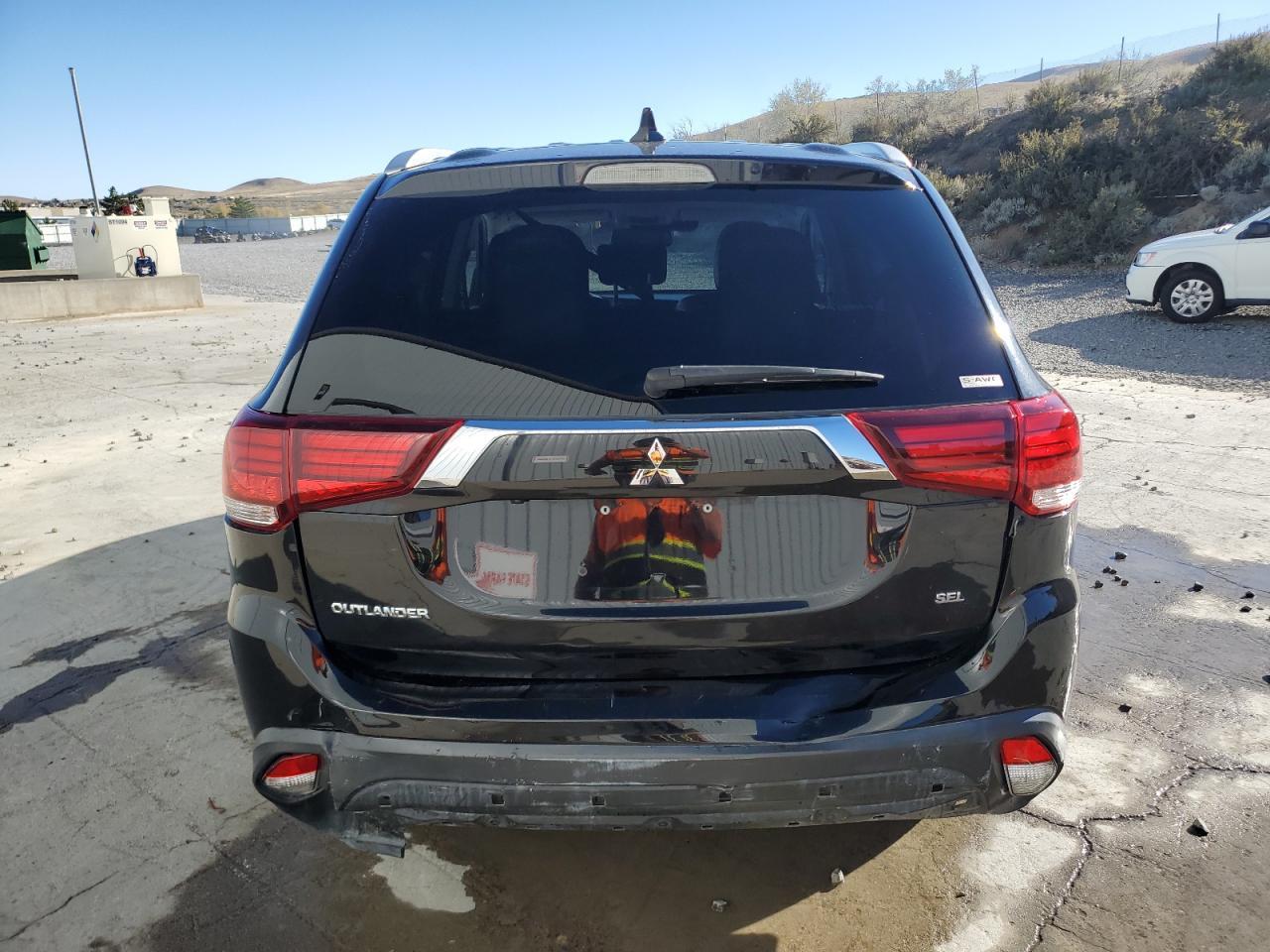 2020 Mitsubishi Outlander Se - Фото 6