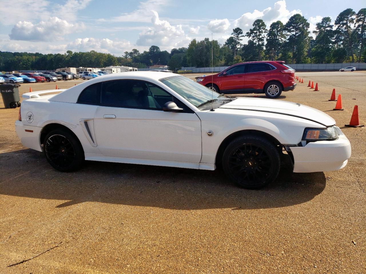 2004 Ford Mustang - Фото 4