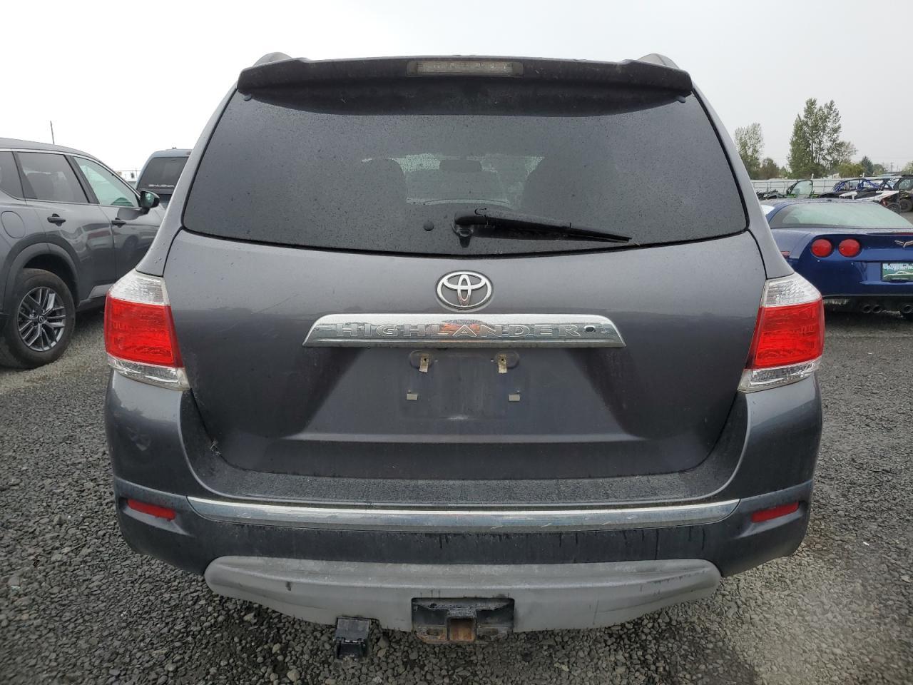 2013 Toyota Highlander Base - Фото 6