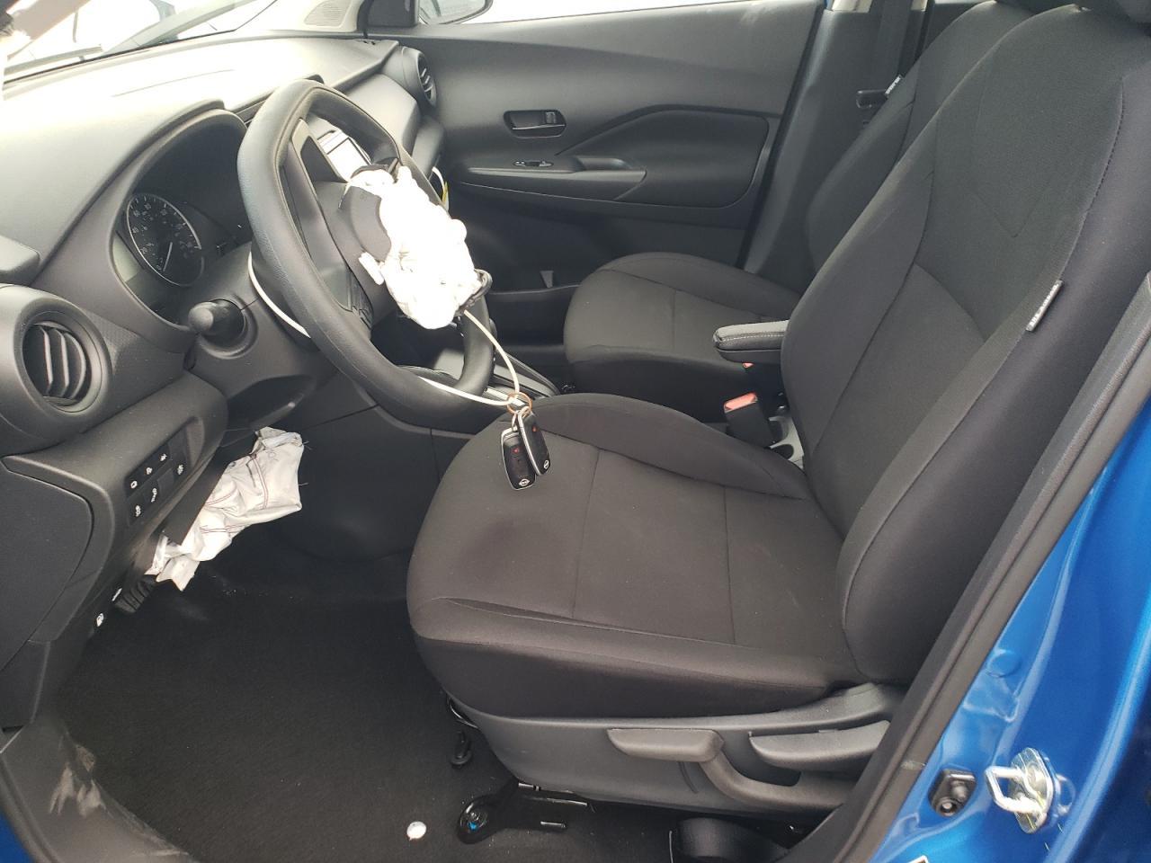 2025 Nissan Kicks Play S - Image 7