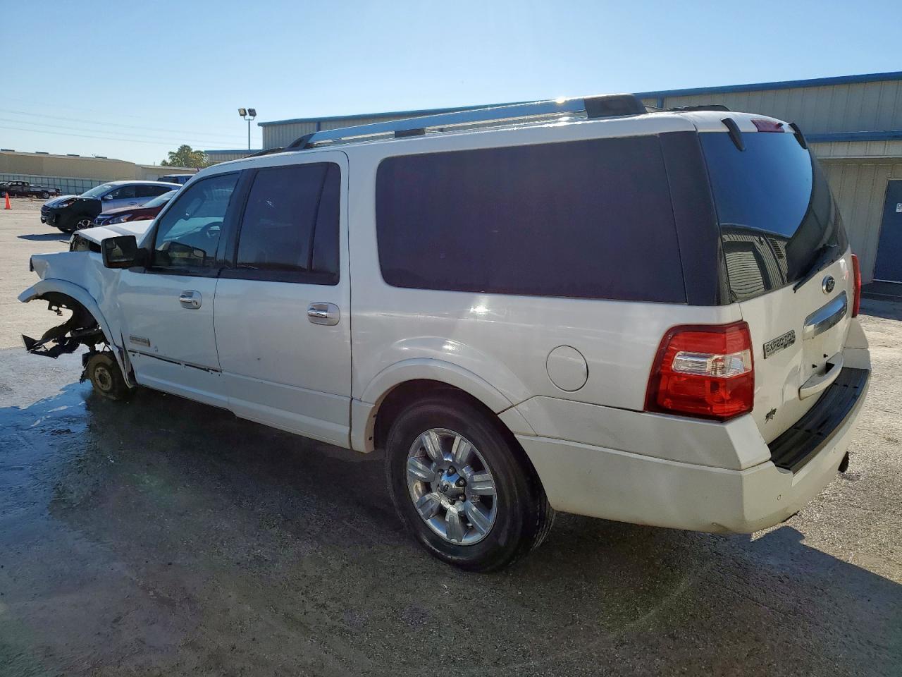 2013 Ford Expedition El Limited - Фото 2