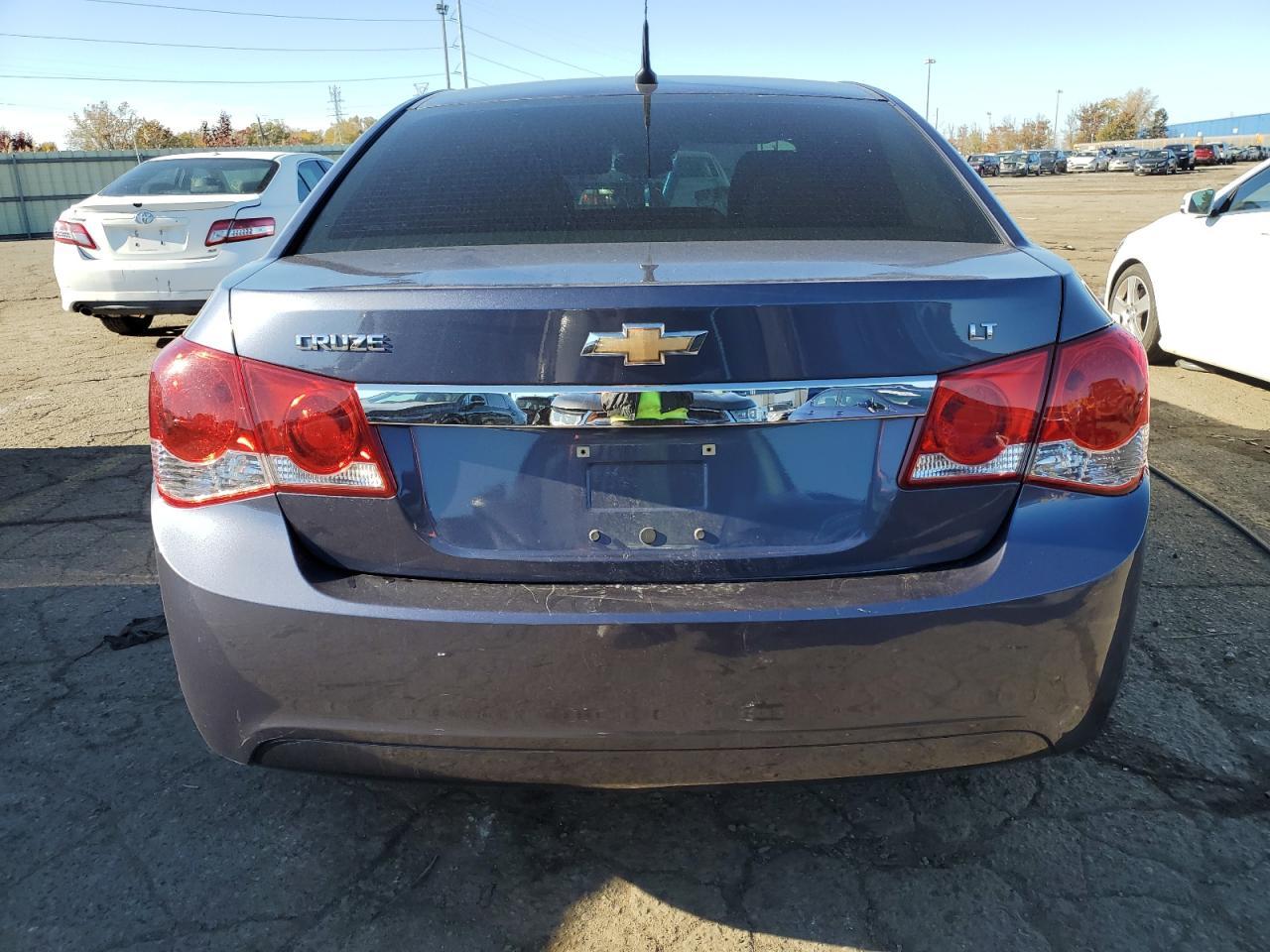 2014 Chevrolet Cruze Lt - Фото 6