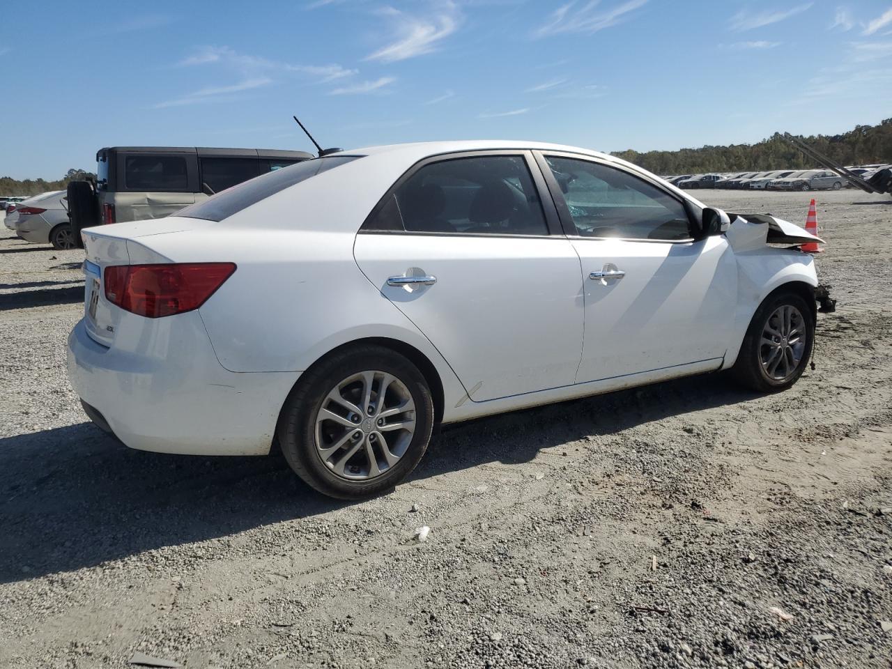 2012 Kia Forte - Фото 3