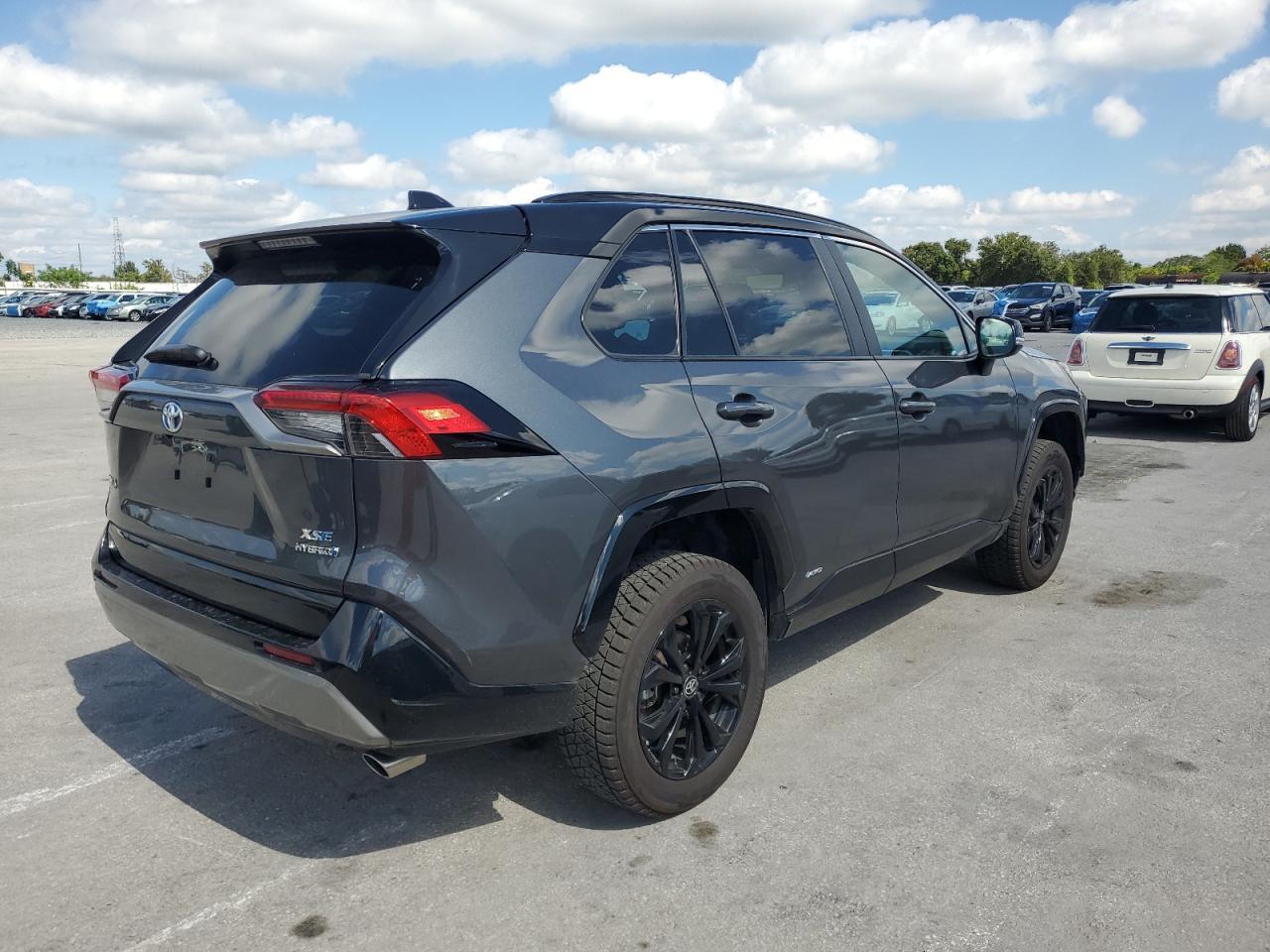2024 Toyota Rav4 Xse - Фото 3