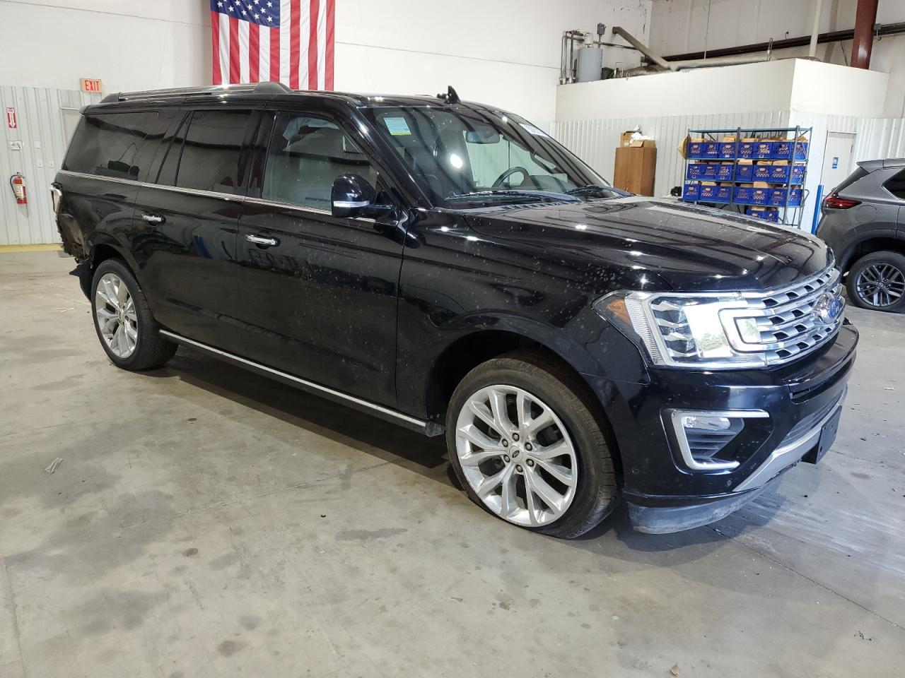 2018 Ford Expedition Max Limited - Image 4