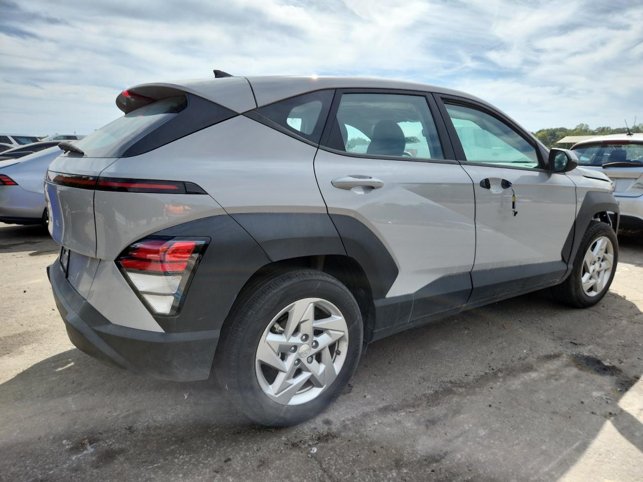 2024 Hyundai Kona Se - Фото 3
