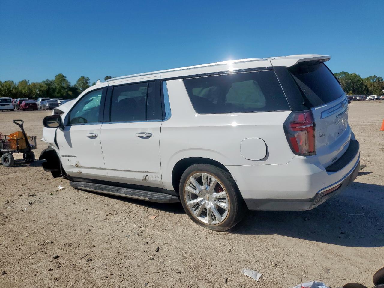 2024 Chevrolet Suburban K1500 High Country - Image 2