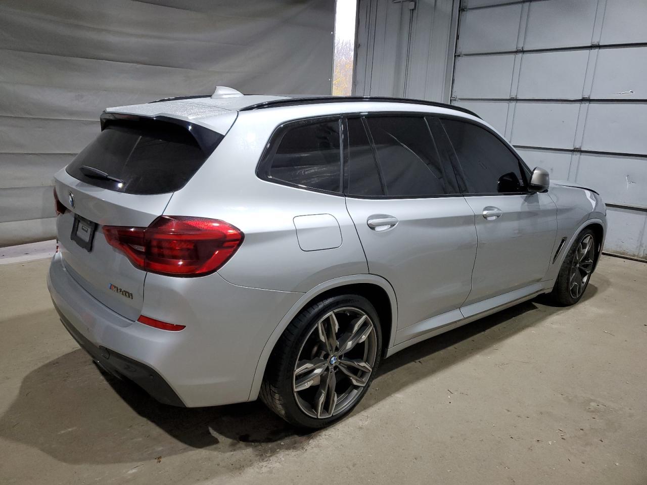 2020 BMW X3 xDrivem40I - Фото 3