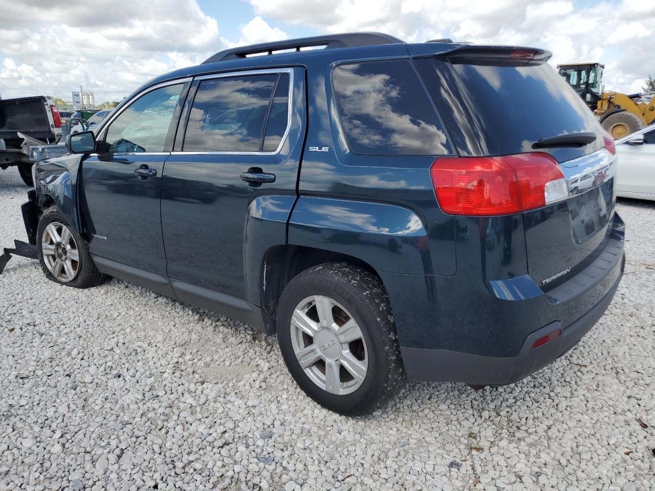 2015 GMC Terrain Sle - Image 2