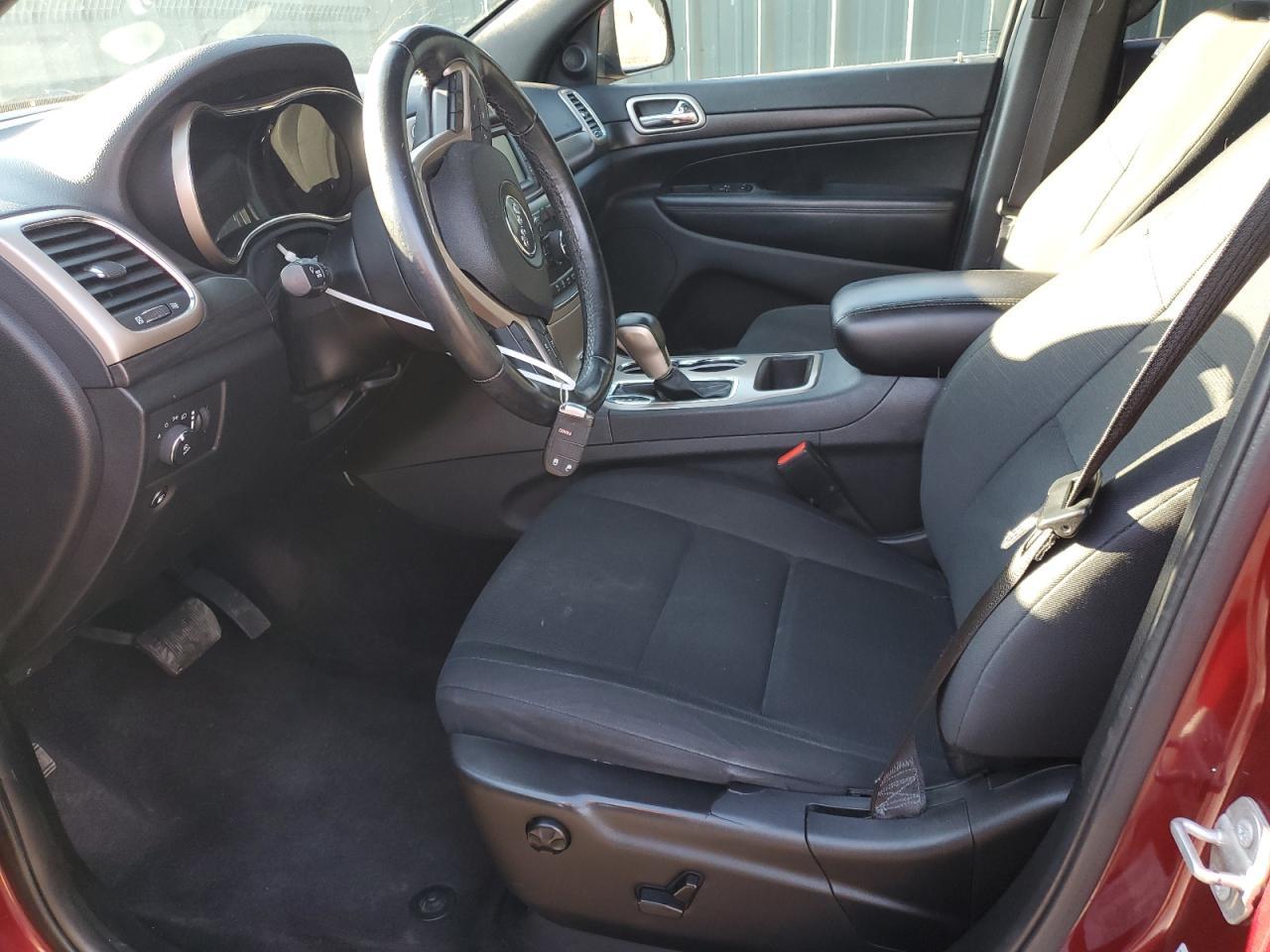 2017 Jeep Grand Cherokee Laredo - Image 7