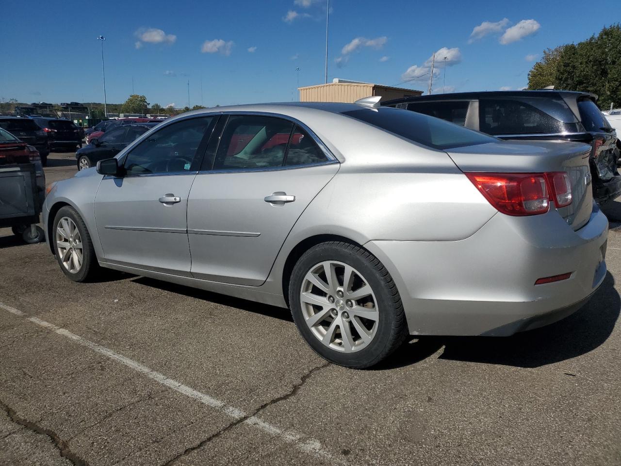 2015 Chevrolet Malibu 2Lt - Image 2