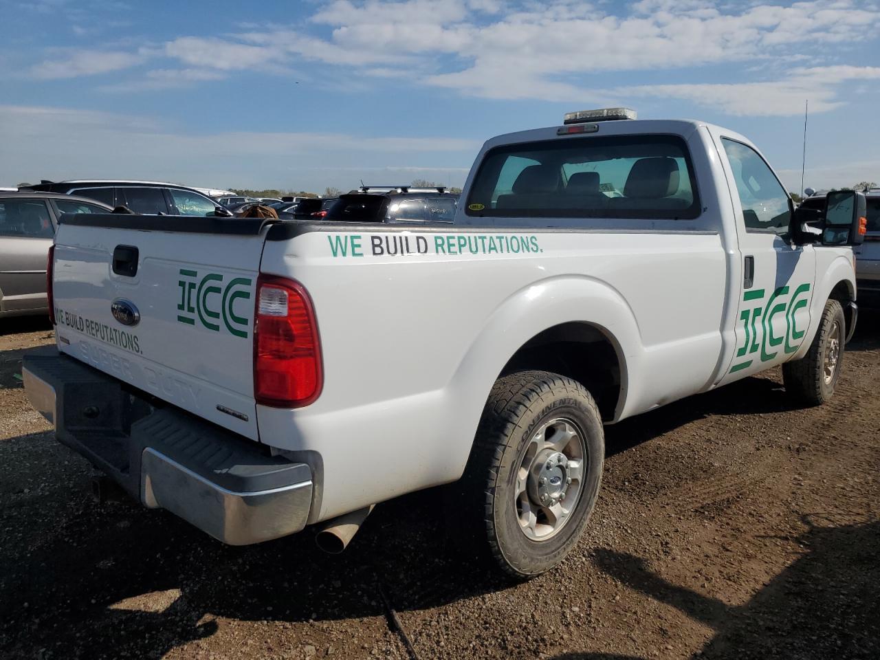 2016 Ford F250 Super Duty - Image 3