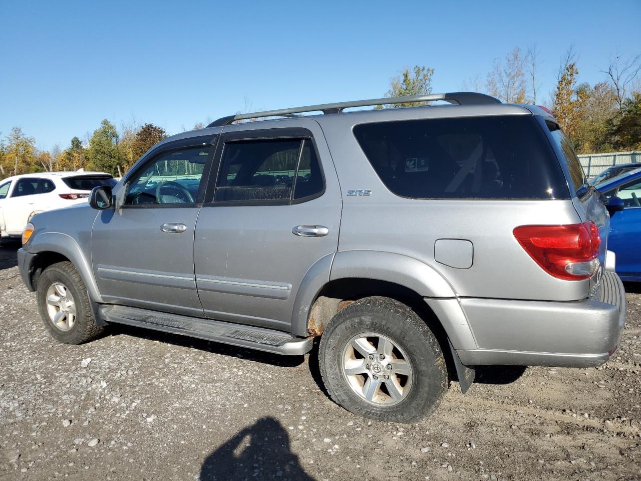 2005 Toyota Sequoia Sr5 - Фото 2