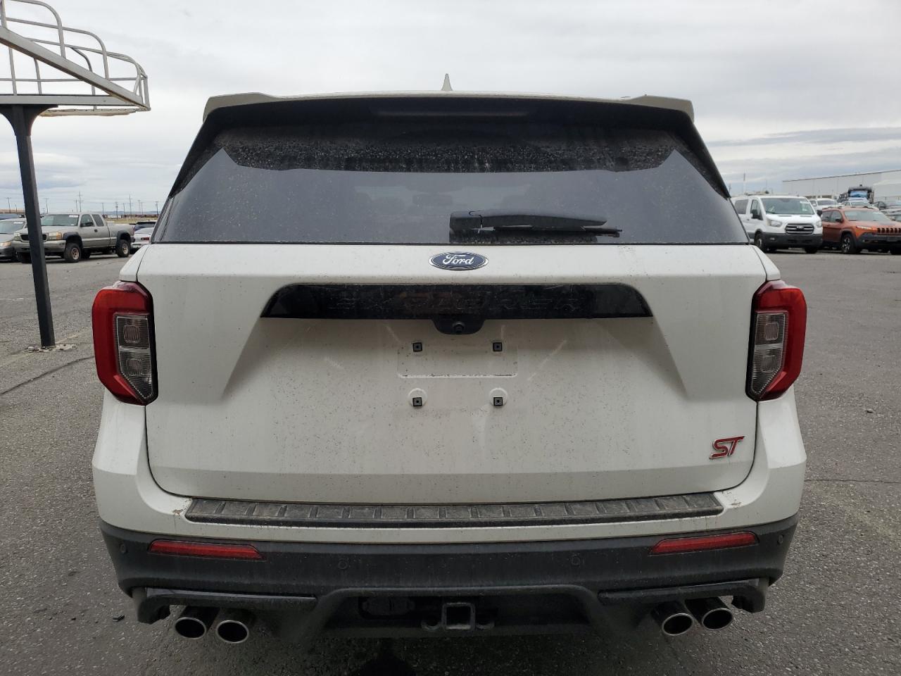 2022 Ford Explorer St - Image 6