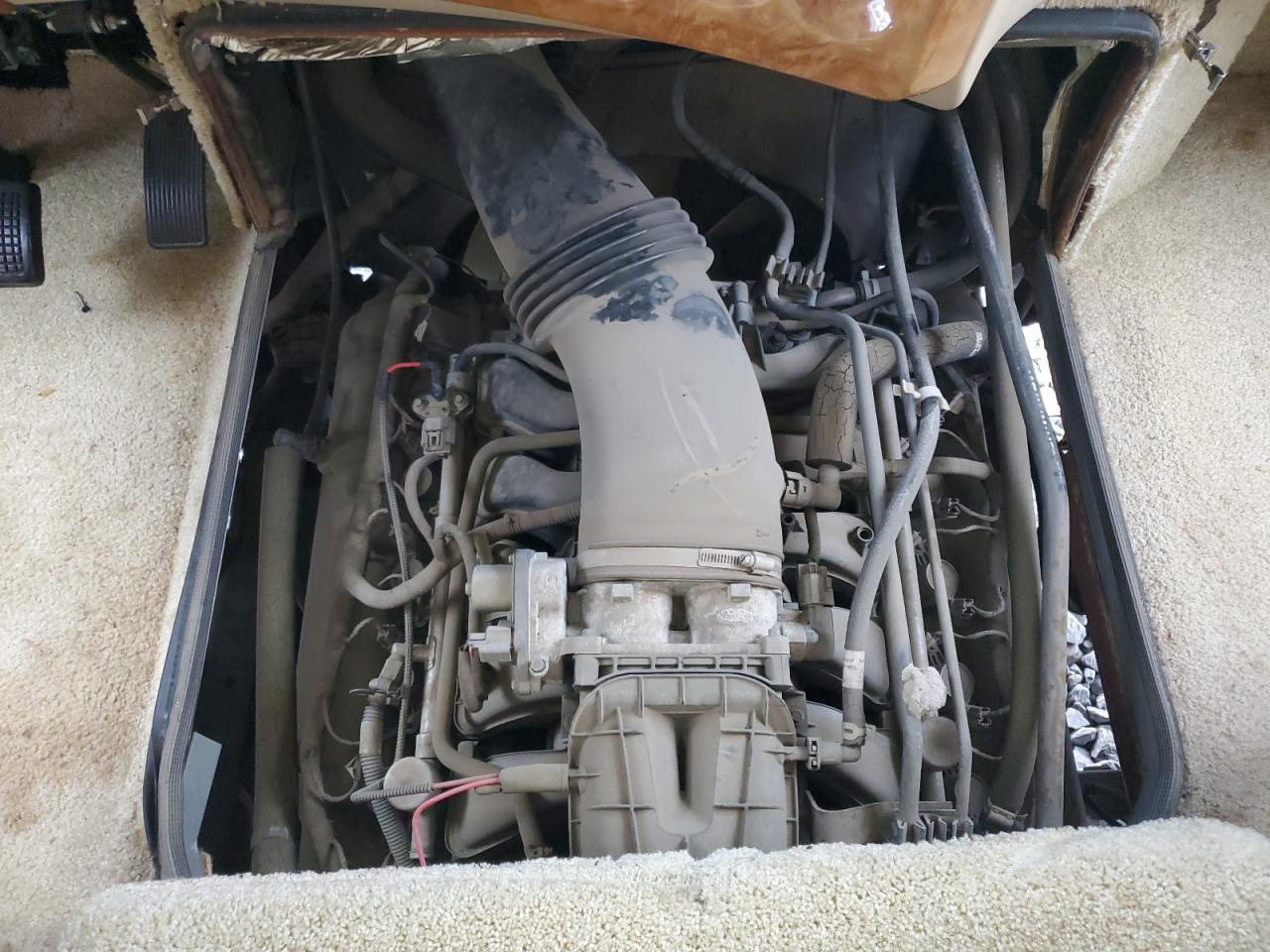2009 Four Winds Hurricane - Rv - Фото 7