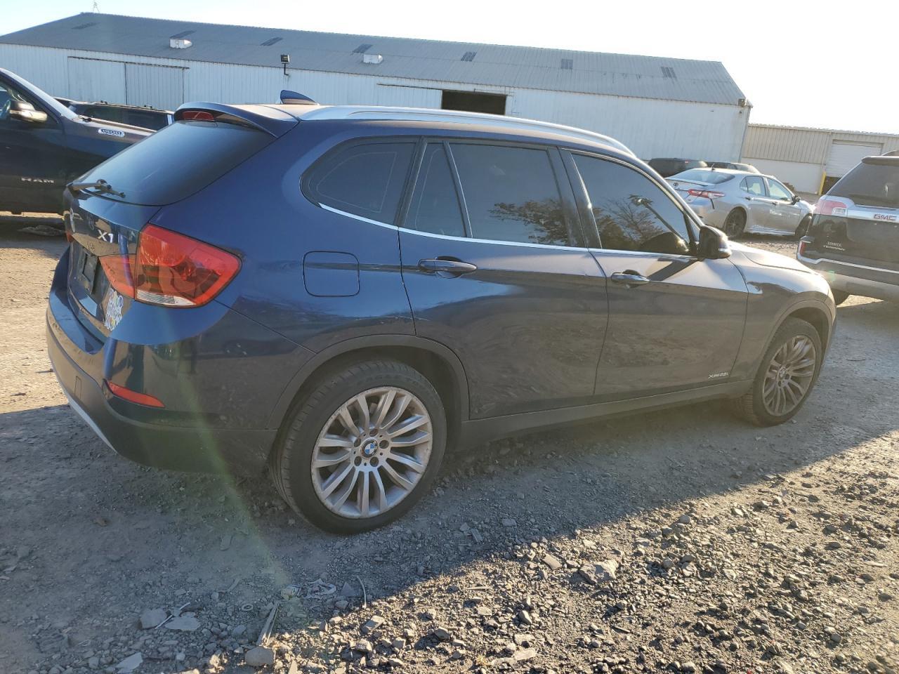 2014 BMW X1 xDrive28I - Фото 3