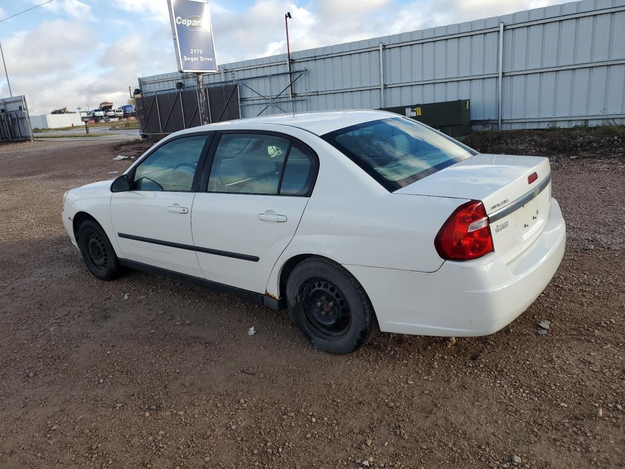 2004 Chevrolet Malibu - Фото 2