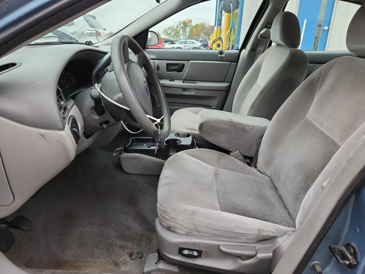 2005 Ford Taurus Se - Фото 7