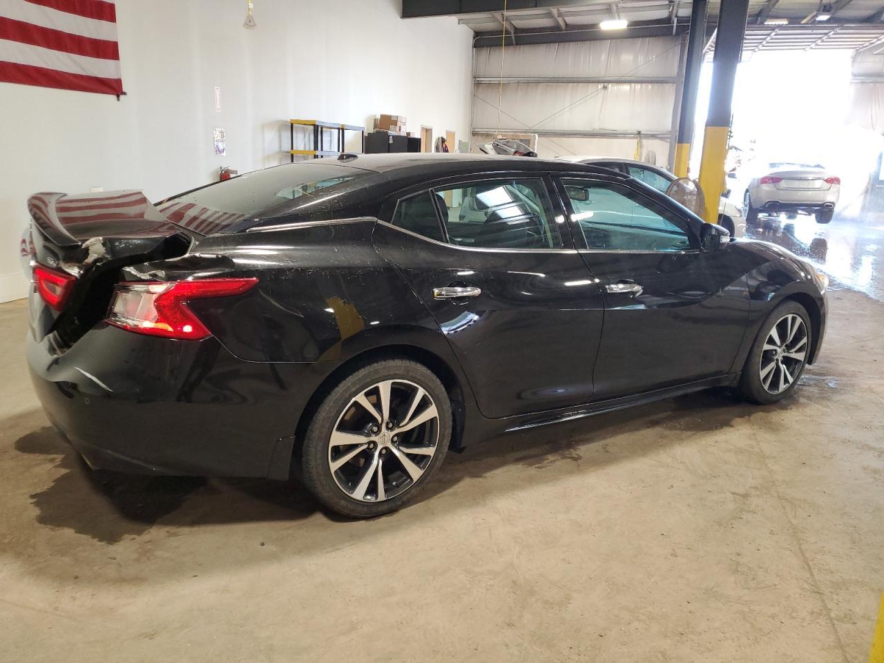 2016 Nissan Maxima 3.5S - Image 3