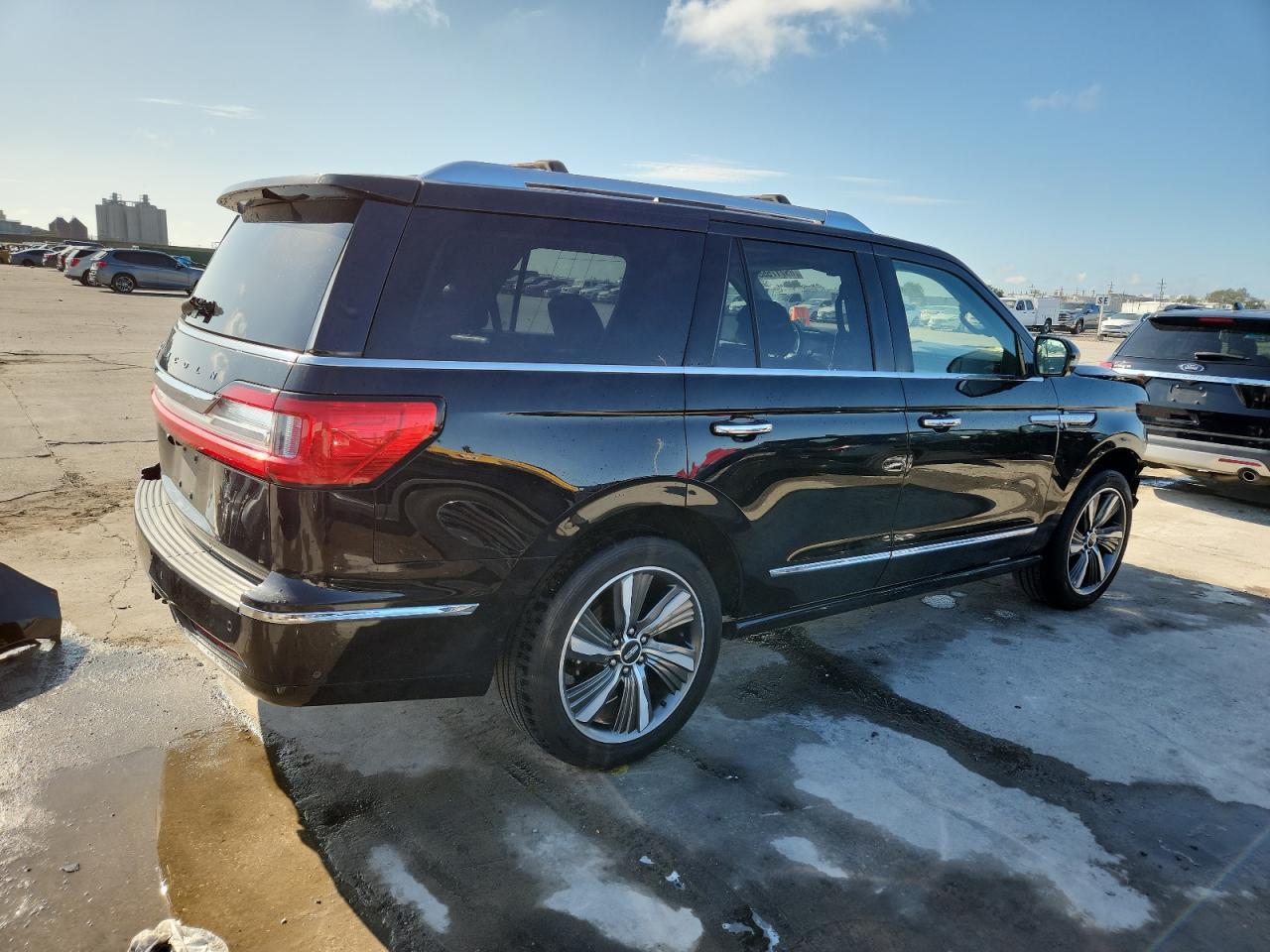 2018 Lincoln Navigator Select - Фото 3