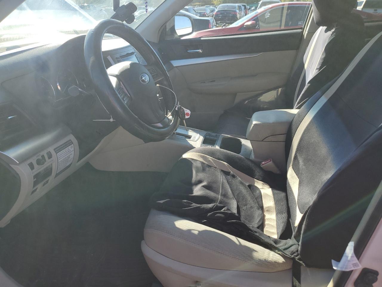 2012 Subaru Outback 2.5I Premium - Фото 7