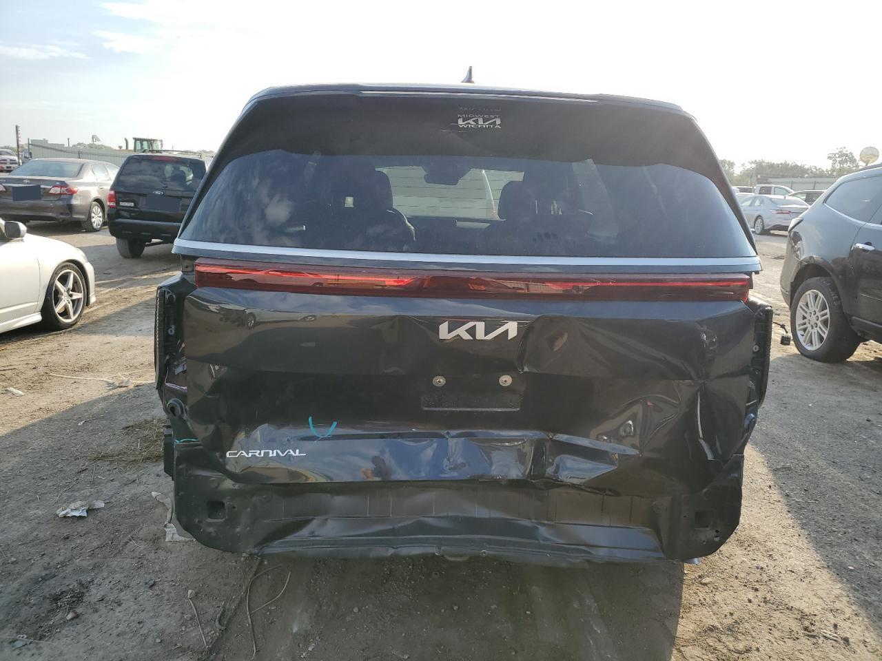 2025 Kia Carnival Lx - Фото 6