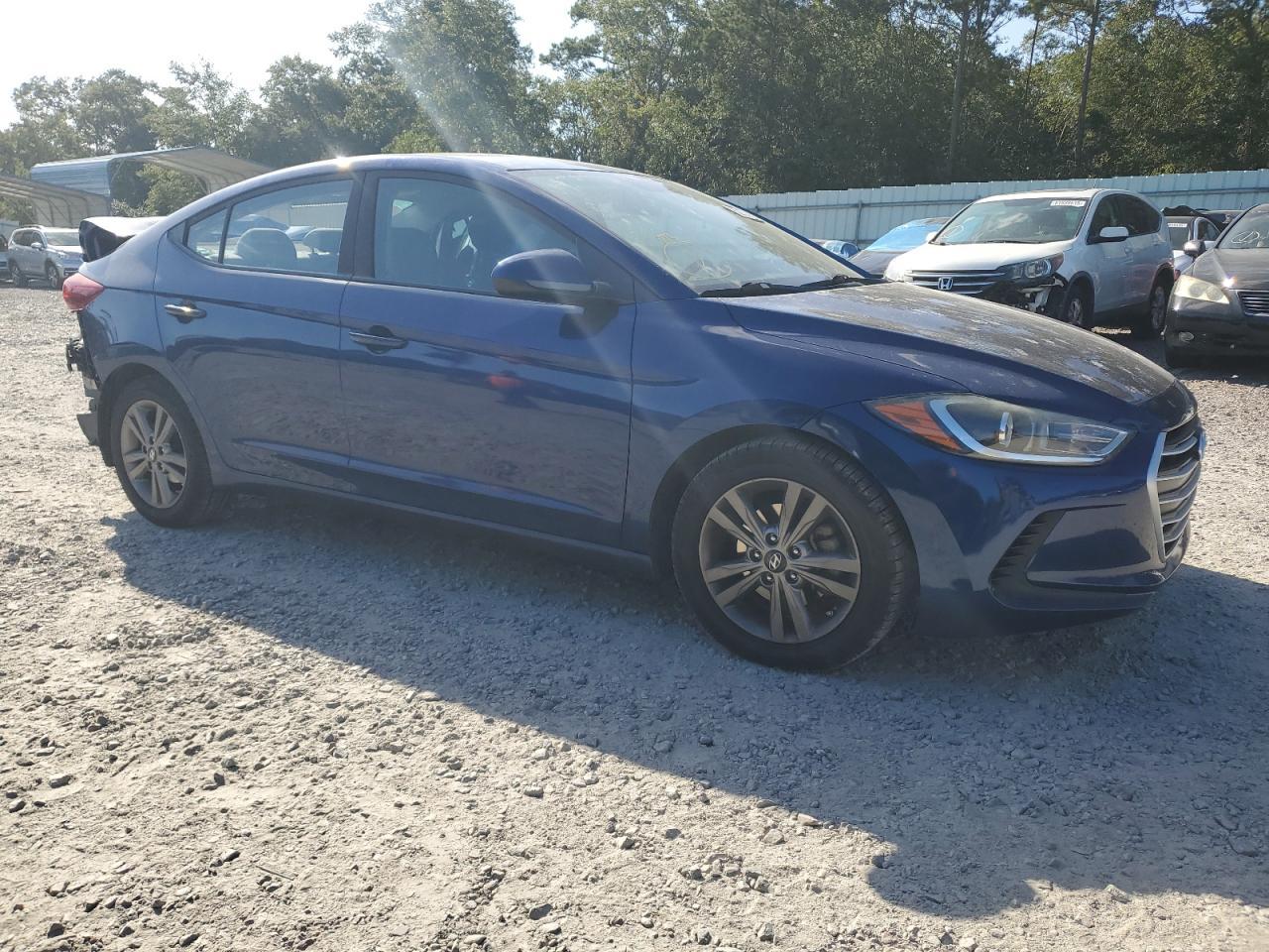 2018 Hyundai Elantra Sel - Фото 4