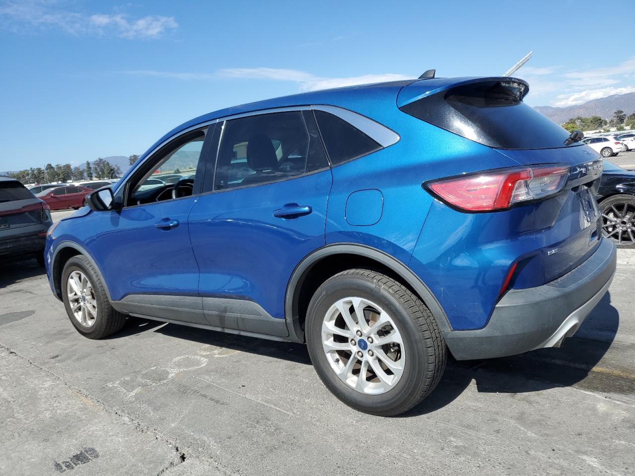 2022 Ford Escape Se - Фото 2