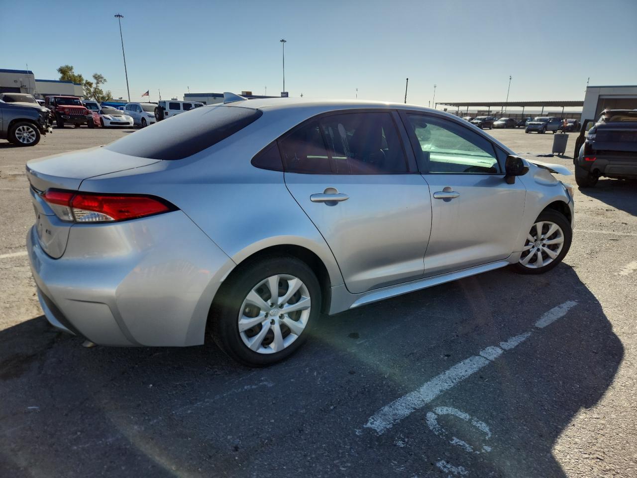 2020 Toyota Corolla Le - Фото 3