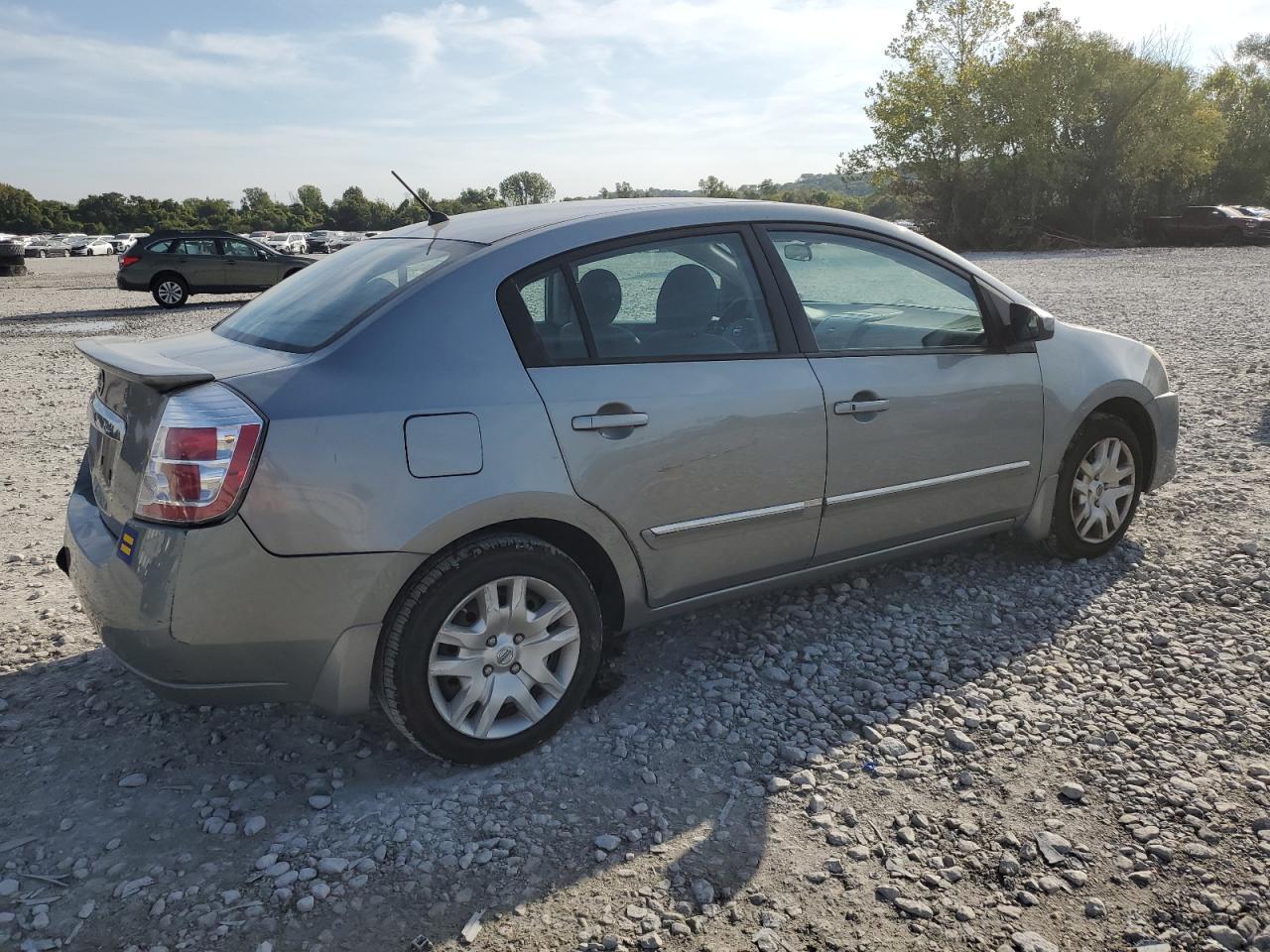 2012 Nissan Sentra 2.0 - Фото 3