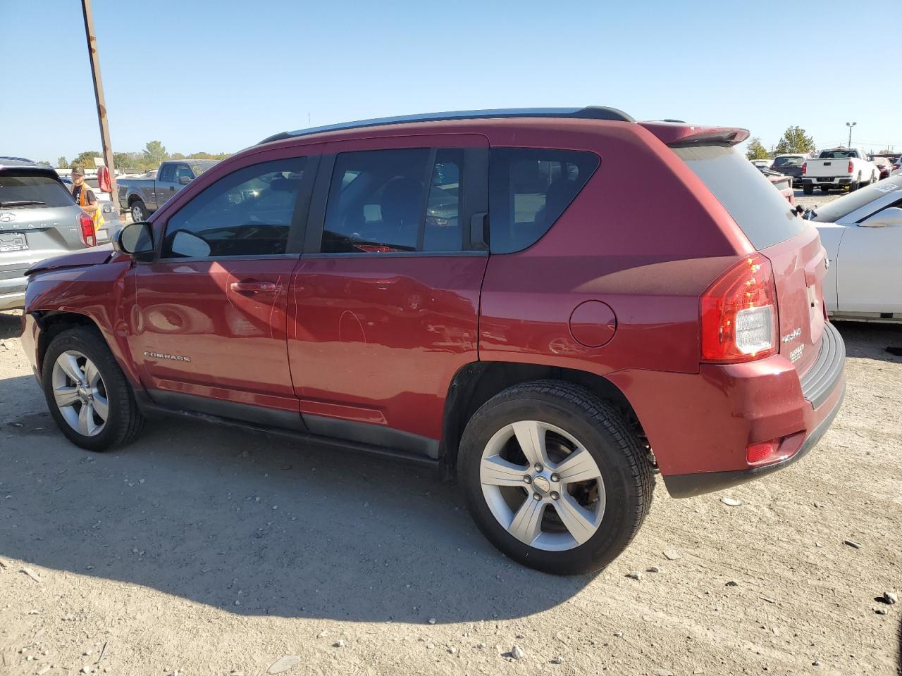 2011 Jeep Compass Sport - Фото 2