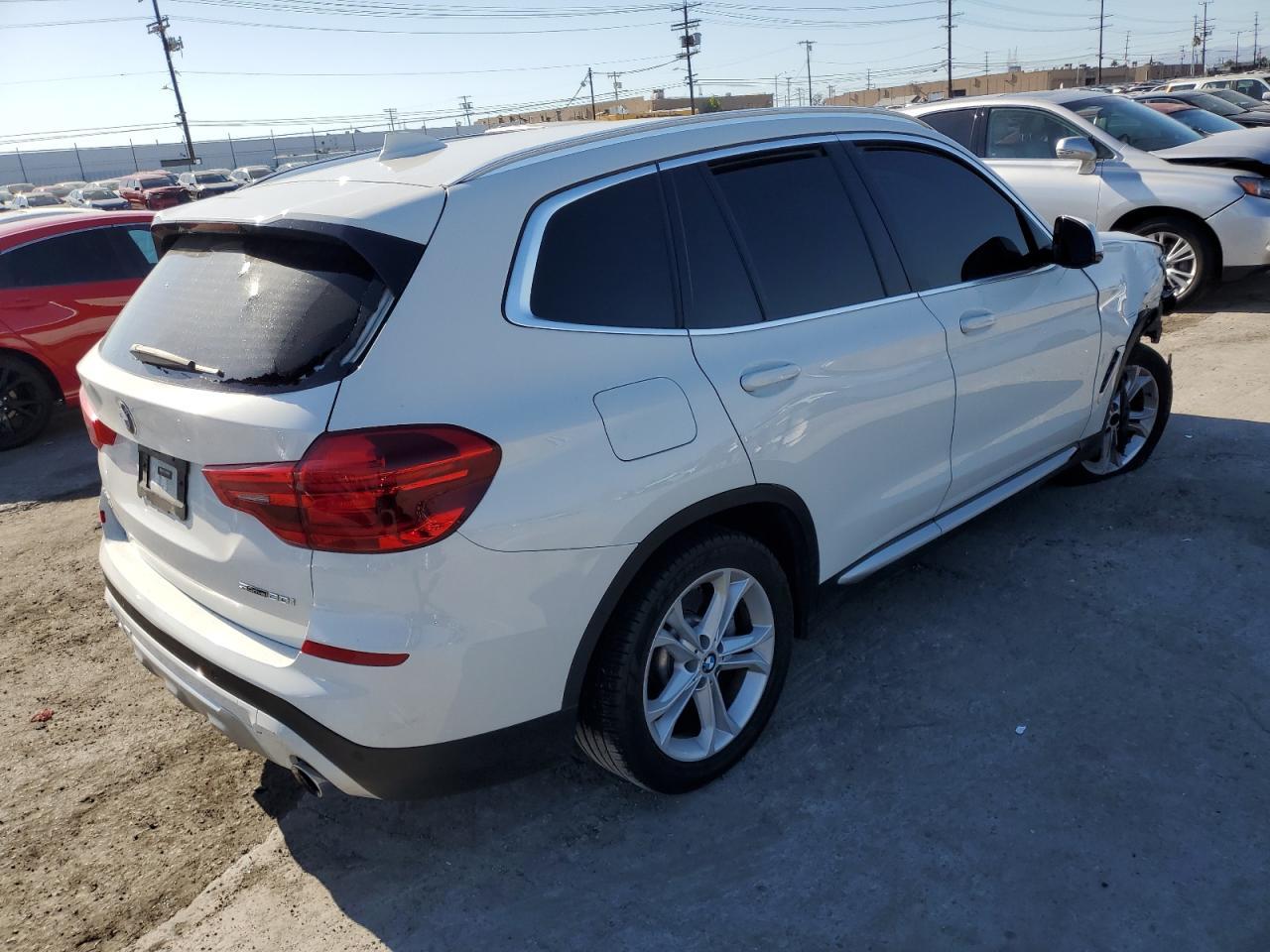 2019 BMW X3 Sdrive30I - Фото 3