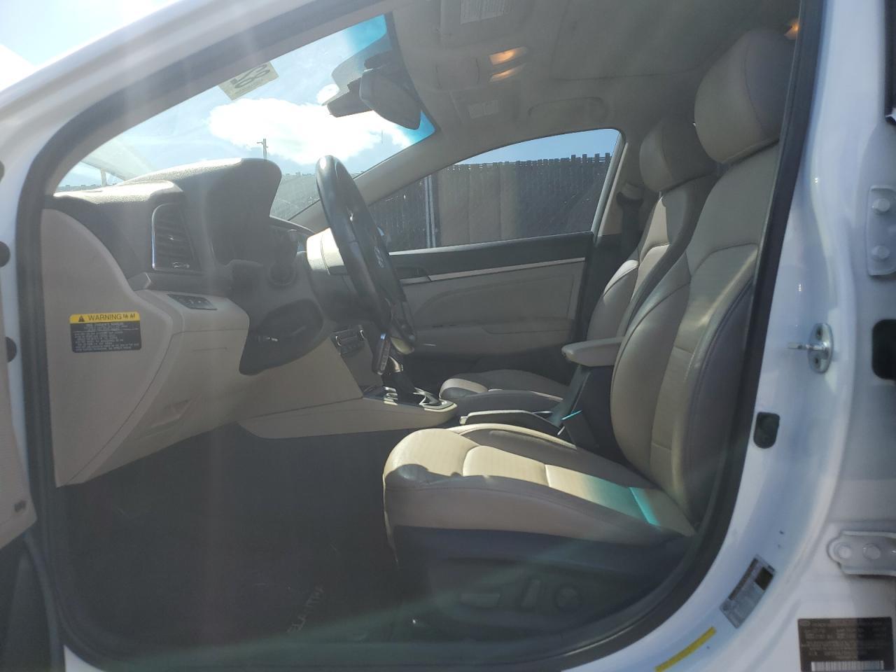 2017 Hyundai Elantra Se - Фото 7