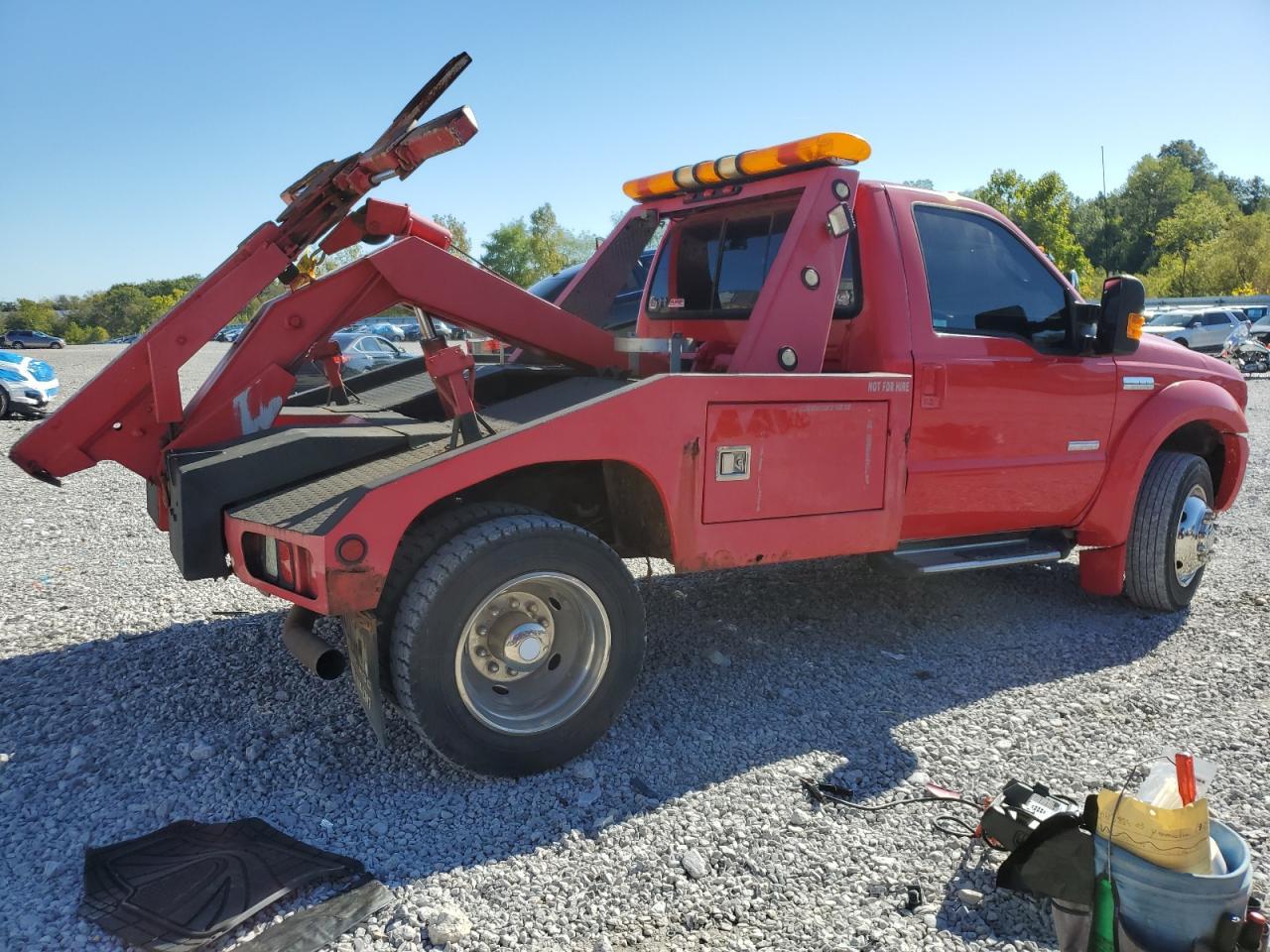 2005 Ford F550 Super Duty - Фото 3